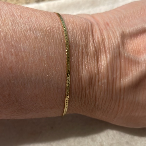 Vintage 14K Yellow Gold Rare Solid S Design Herringbone 7” Bracelet 🦋Firm Price🦋 - Picture 8 of 9